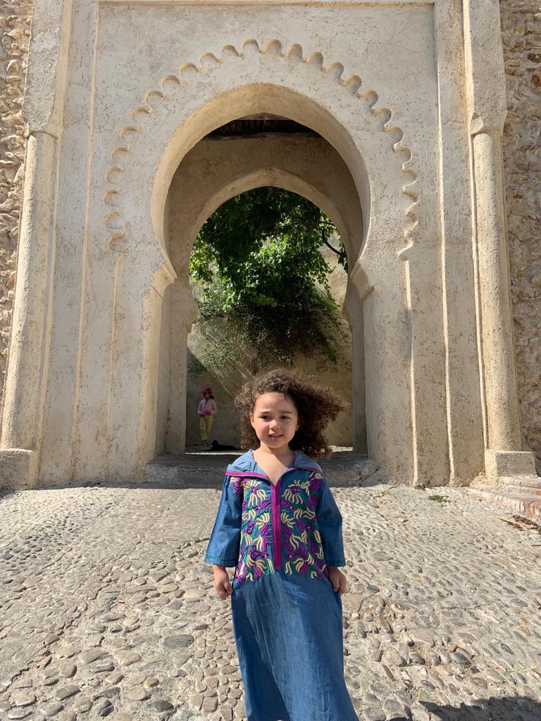 Djellaba Fillette en Jean avec Torse Brodé | Ô p'tit beldi