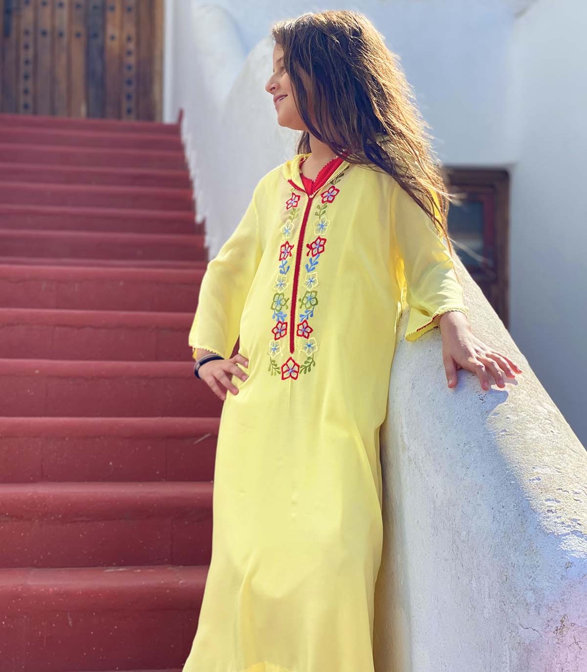 Ensemble Djellaba et Kmiss Éclat Solaire pour Filles | Ô p'tit beldi