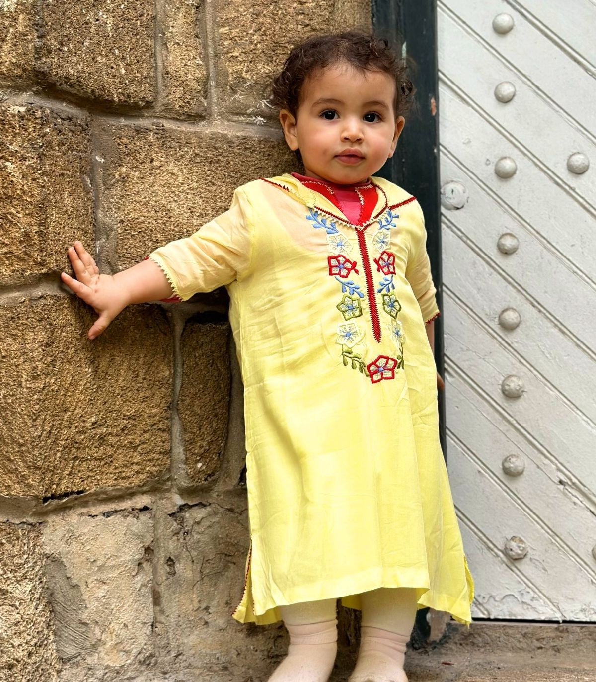 Ensemble Djellaba et Kmiss Éclat Solaire pour Filles | Ô p'tit beldi