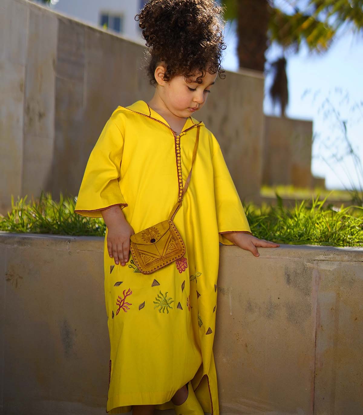 🌟 Girls' Djellaba "Embroidered Sun" ☀️