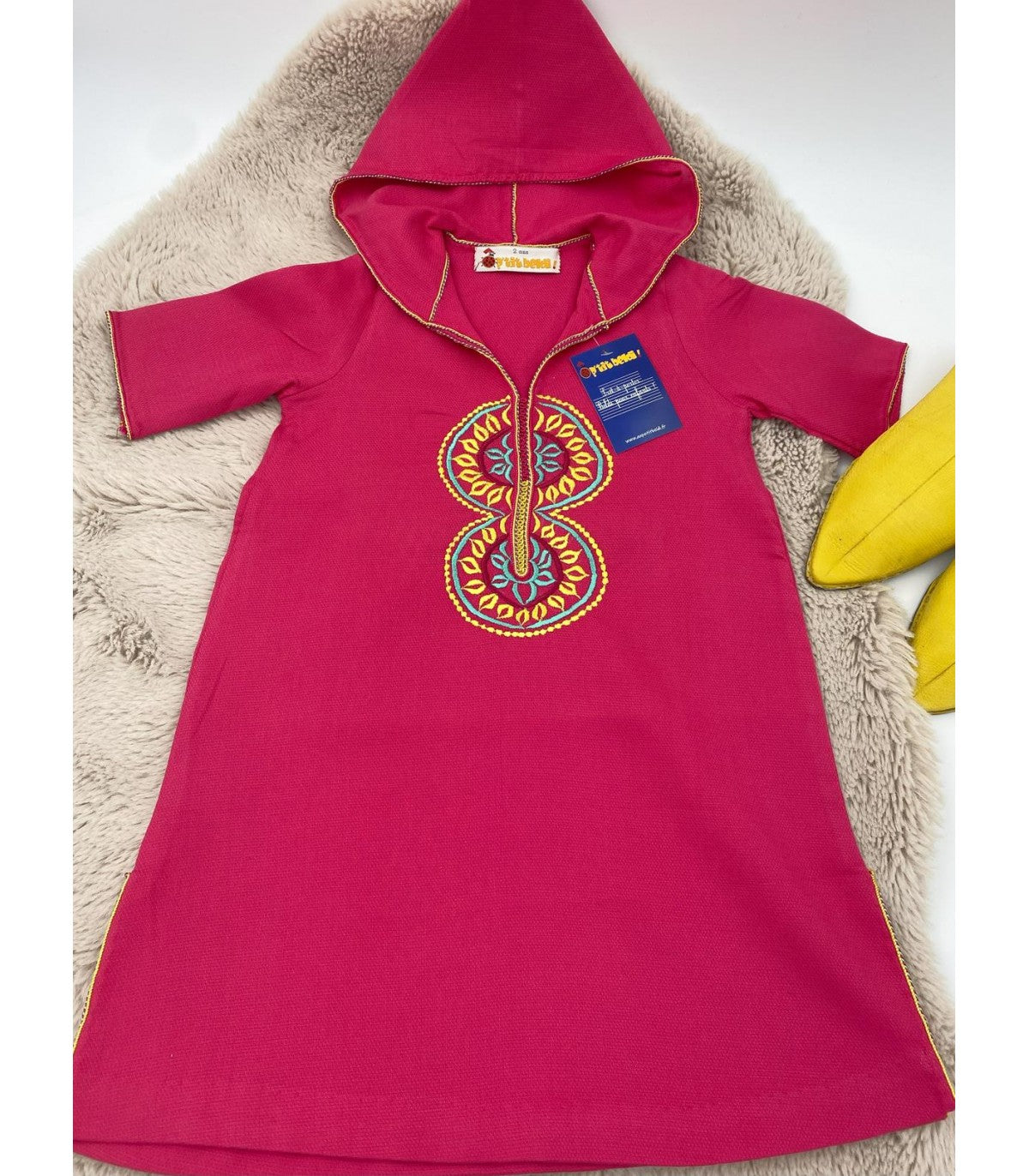 Jellaba fillette Féérique Fuchsia Élégance et Tradition | Ô p'tit beldi